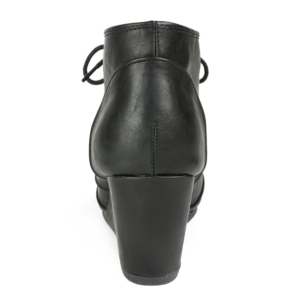 Lace Up Low Wedge Heel Ankle Boots - BLACK PU - 5