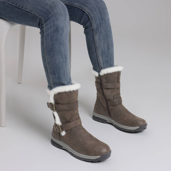 Black Leather Mid Calf Snow Boots - BROWN - 1