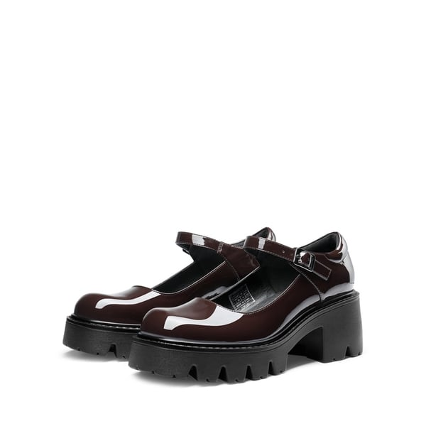 Platform Round Toe Ankle Strap Pumps - BROWN - 4