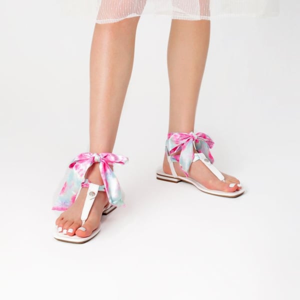 Unleash Your Style With The White Flat Sandals For Women