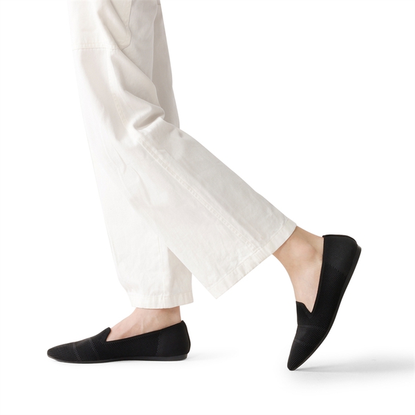 Pointed Toe Comfortable Knit Loafers - BLACK - 1