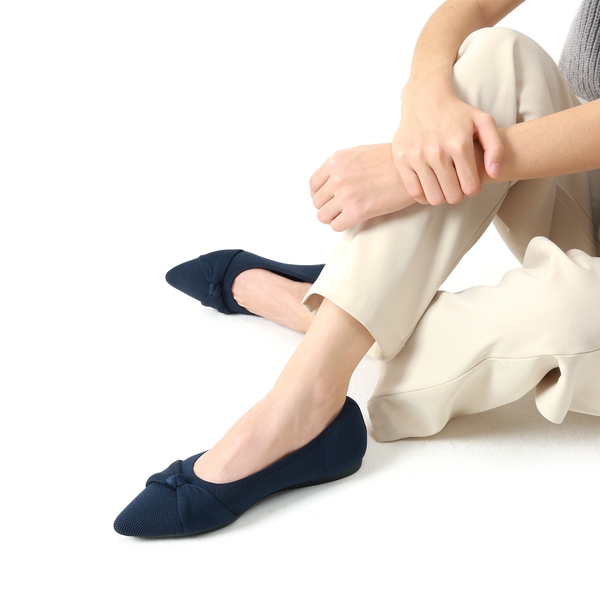 Breathable Bowknot Pointed Toe Knit Flats - NAVY - 1