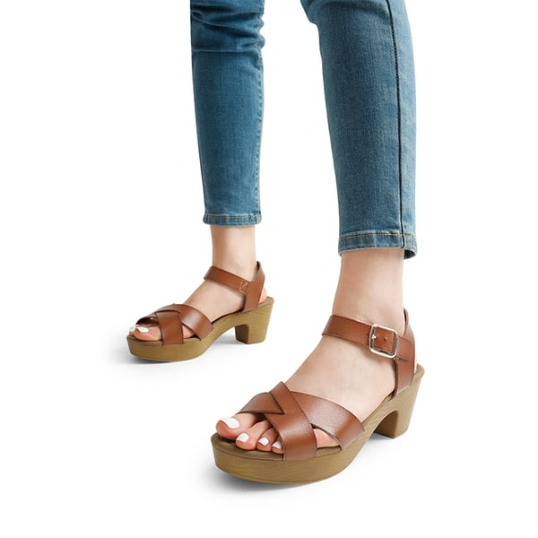 Chunky Criss Cross Platform Sandals  - BROWN - 1