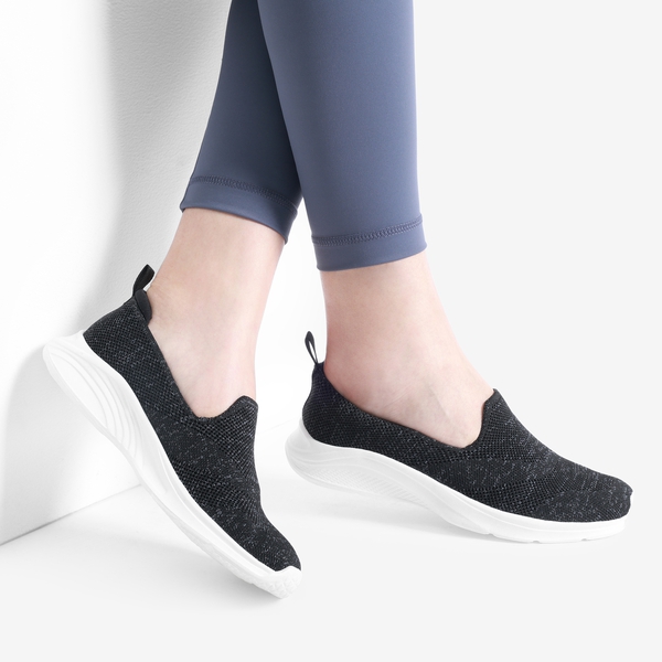Lightweight Knit Slip on Walking Sneakers - BLACK - 1