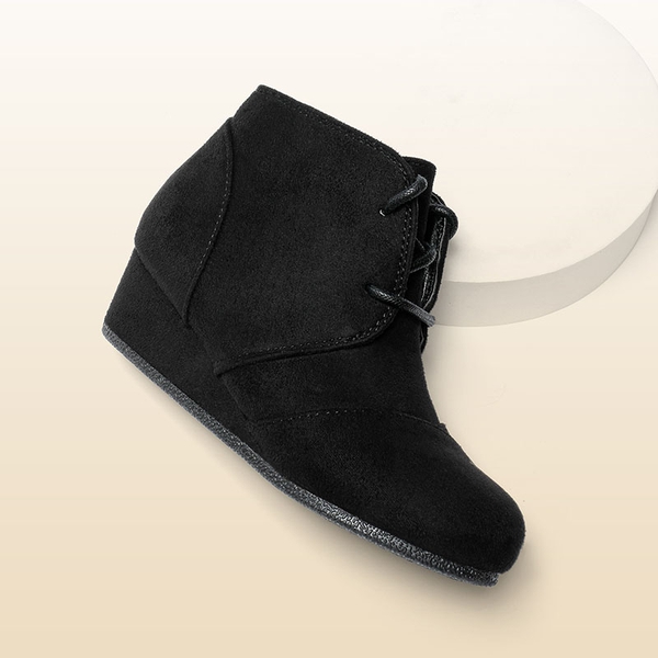 Cute and Comfortable Girl's Wedge Boots - BLACK - 4