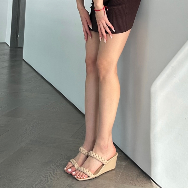 Braided Straps Square Toe Wedge Sandals - NUDE - 1