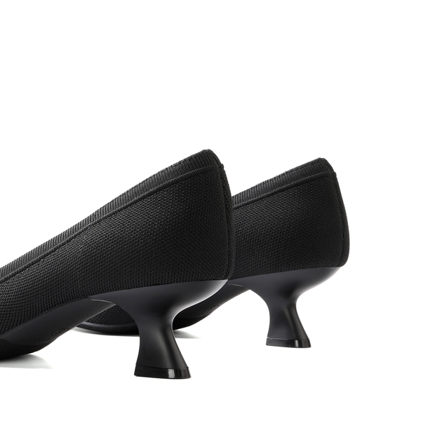 Knitted Pointed-Toe Kitten Heels - BLACK - 4