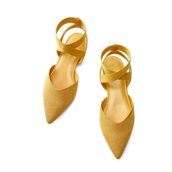 Ankle Strap Pointed Toe Flats With V-Cut Vamp - YELLOW - 4