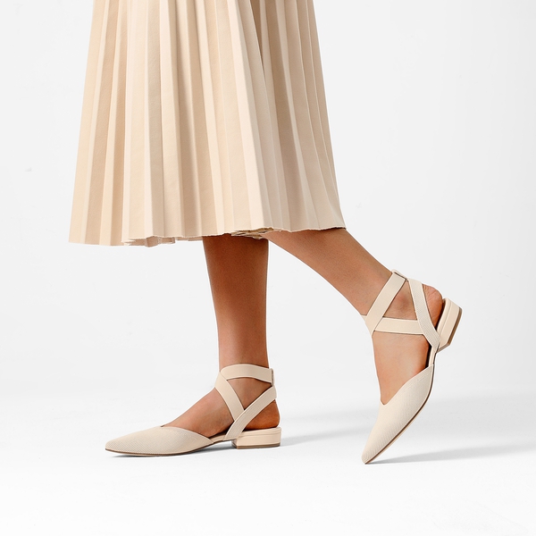 Ankle Strap Pointed Toe Flats With V-Cut Vamp - NUDE - 1