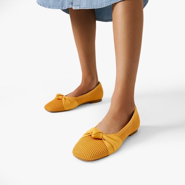  Elegant Square Toe Knit Bow Flats - YELLOW - 1