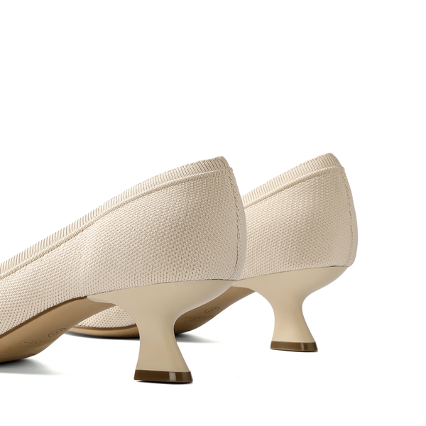 Knitted Pointed-Toe Kitten Heels - APRICOT - 4