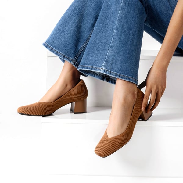 Modern Square-Toe Knit Pumps - BROWN - 1
