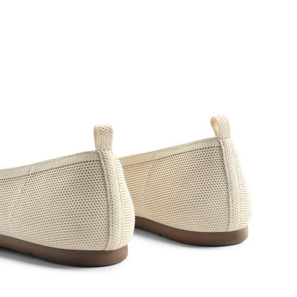 Water-Resistant Square-Toe Flats  - NUDE - 6