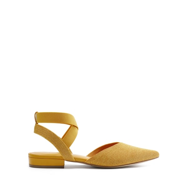 Ankle Strap Pointed Toe Flats With V-Cut Vamp - YELLOW - 5