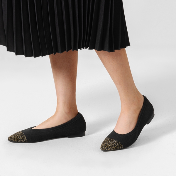  Lightweight Pointed Toe Sparkly Flats - BLACK - 1