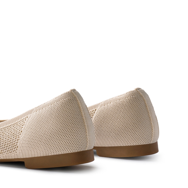 Pointed-Toe Eco-Friendly Flats - APRICOT - 6