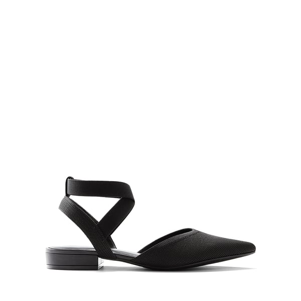 Ankle Strap Pointed Toe Flats With V-Cut Vamp - BLACK - 5