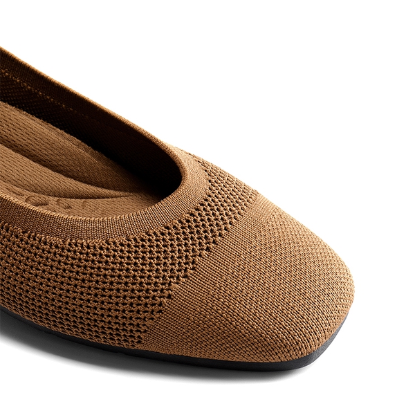 Breathable & Comfortable Square-Toe Flats  - BROWN - 7