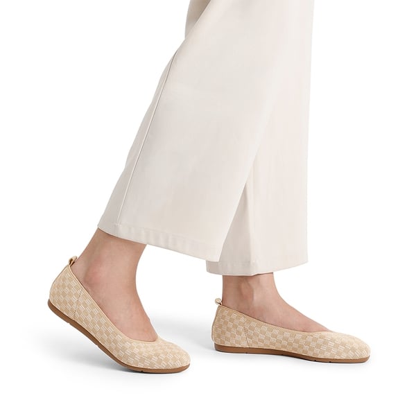 Square Toe Cushioned Knit Flats - APRICOT - 1