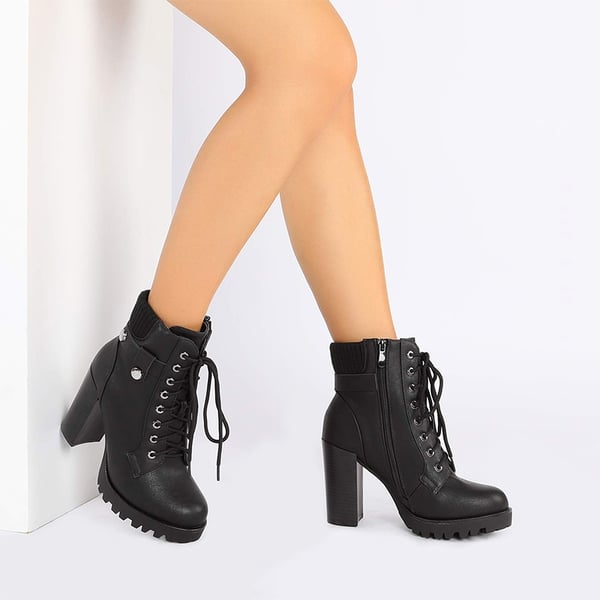 Chunky Round-Toe High Heel Ankle Boots - BLACK - 1