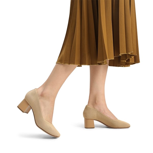 Square Toe Block Heel Knit Pumps - BEIGE - 1