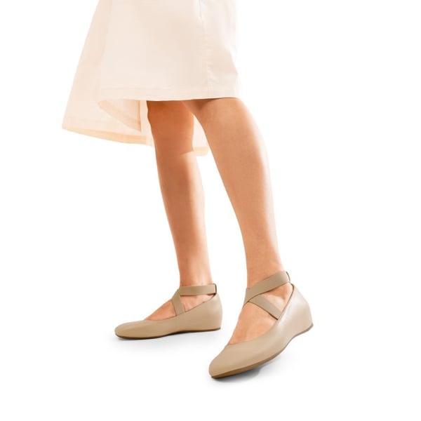 Criss Cross Elastic Ankle Strap Flats - NUDE-PU - 1