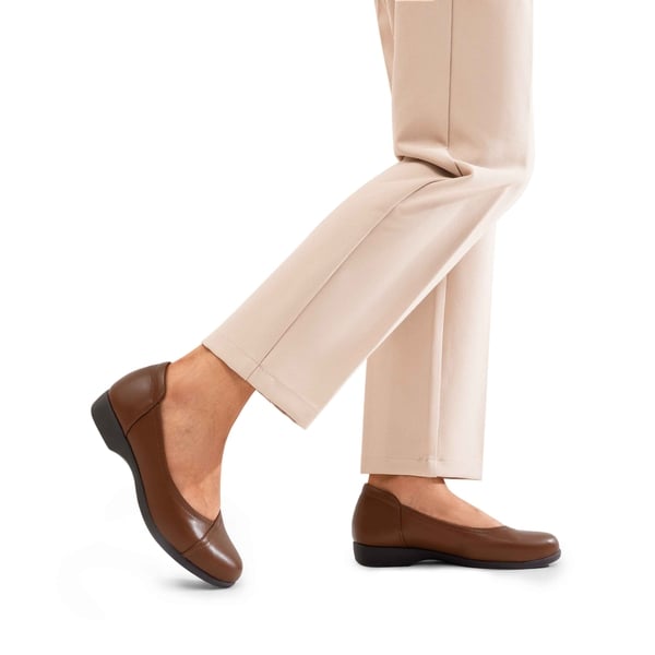 Comfortable Arch Support Dressy Flats - BROWN - 2