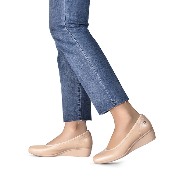 Square Toe Low Wedge Dress Pumps - NUDE-PU - 1