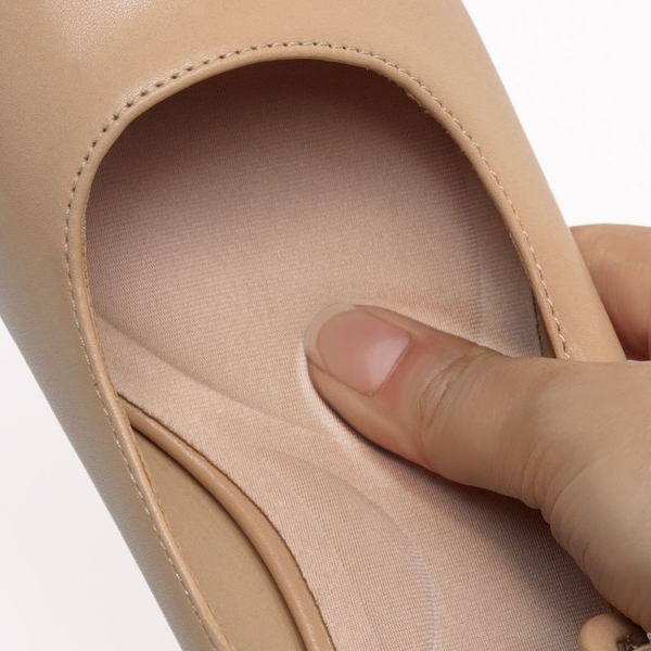 Low Kitten Heel Mary Jane Pumps - NUDE - 5