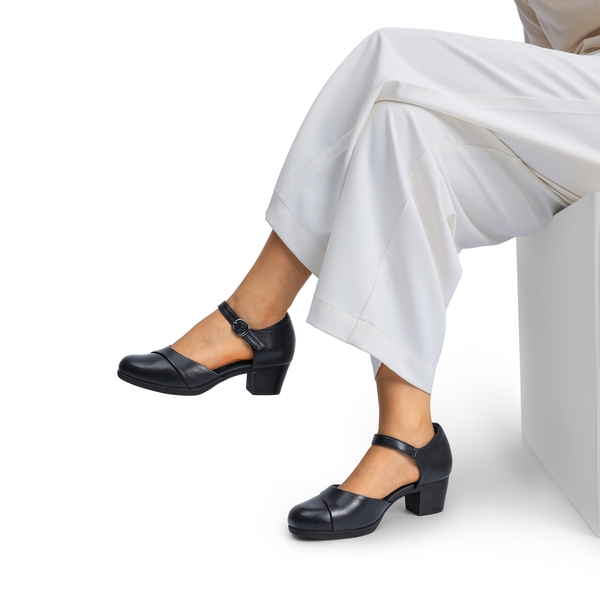 Comfortable Strap Low Block Heel Pumps - NAVY - 6