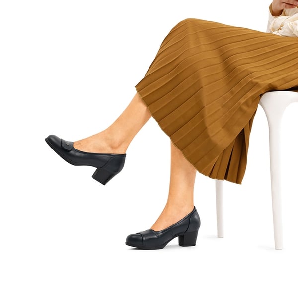 Comfortable Arch Support Slip On Pumps - NAVY - 5