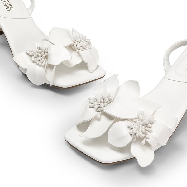 Flower Kitten Heel Sandals - WHITE-PU - 5