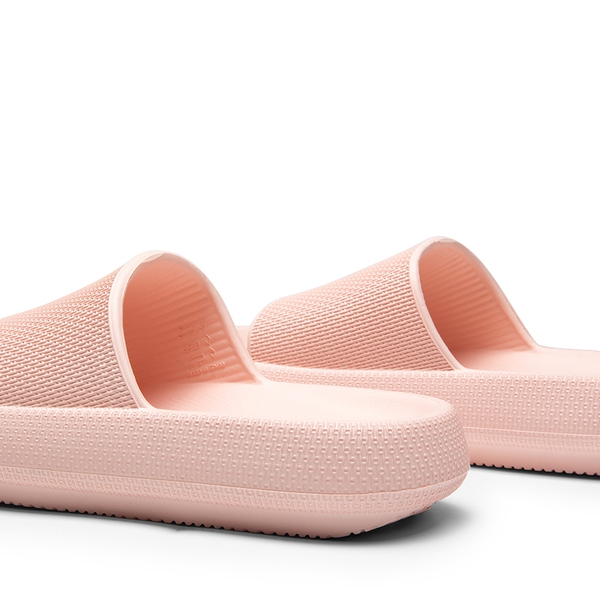 Lightweight Responsive Footbed Slippers - PINK - 4