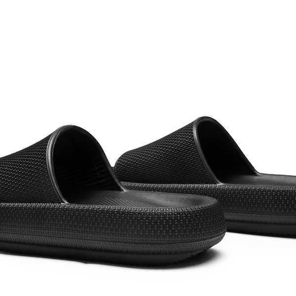 Lightweight Responsive Footbed Slippers - BLACK - 4