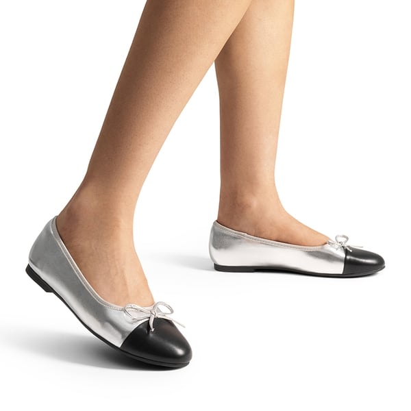 Bow Dual-tone Cap Toe Flats - SILVER-PU - 2