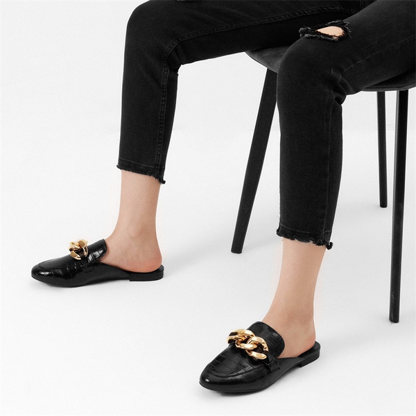 Chain Closed Toe Mules - BLACK - 1