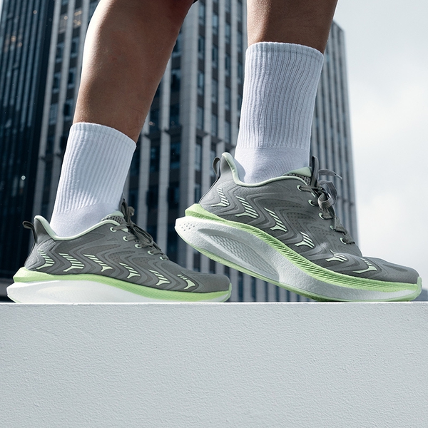 [FlyLife] Men's Lightweight Running Sneakers - GREY - 7